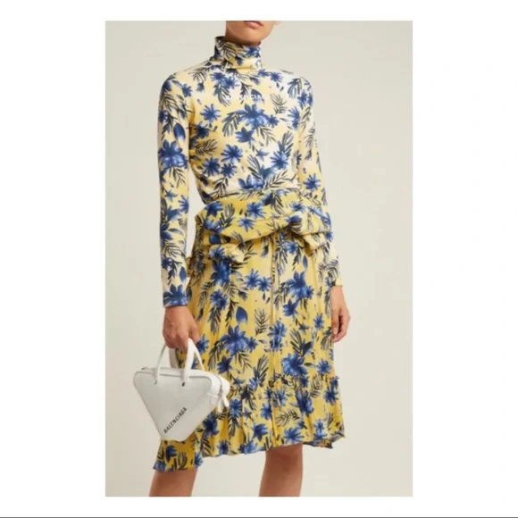 Balenciaga 2018 Yellow Dress Size Small - Picture 1 of 5